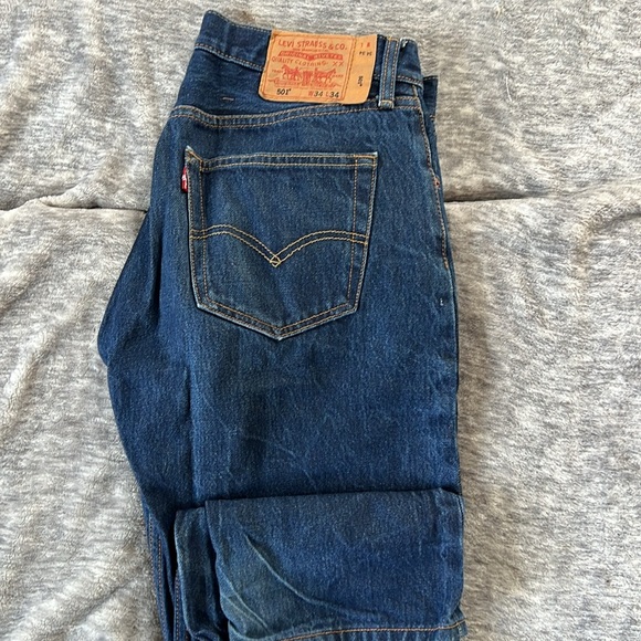 Levi Strauss Jeans 501,505, and 569 jeans - Picture 6 of 7